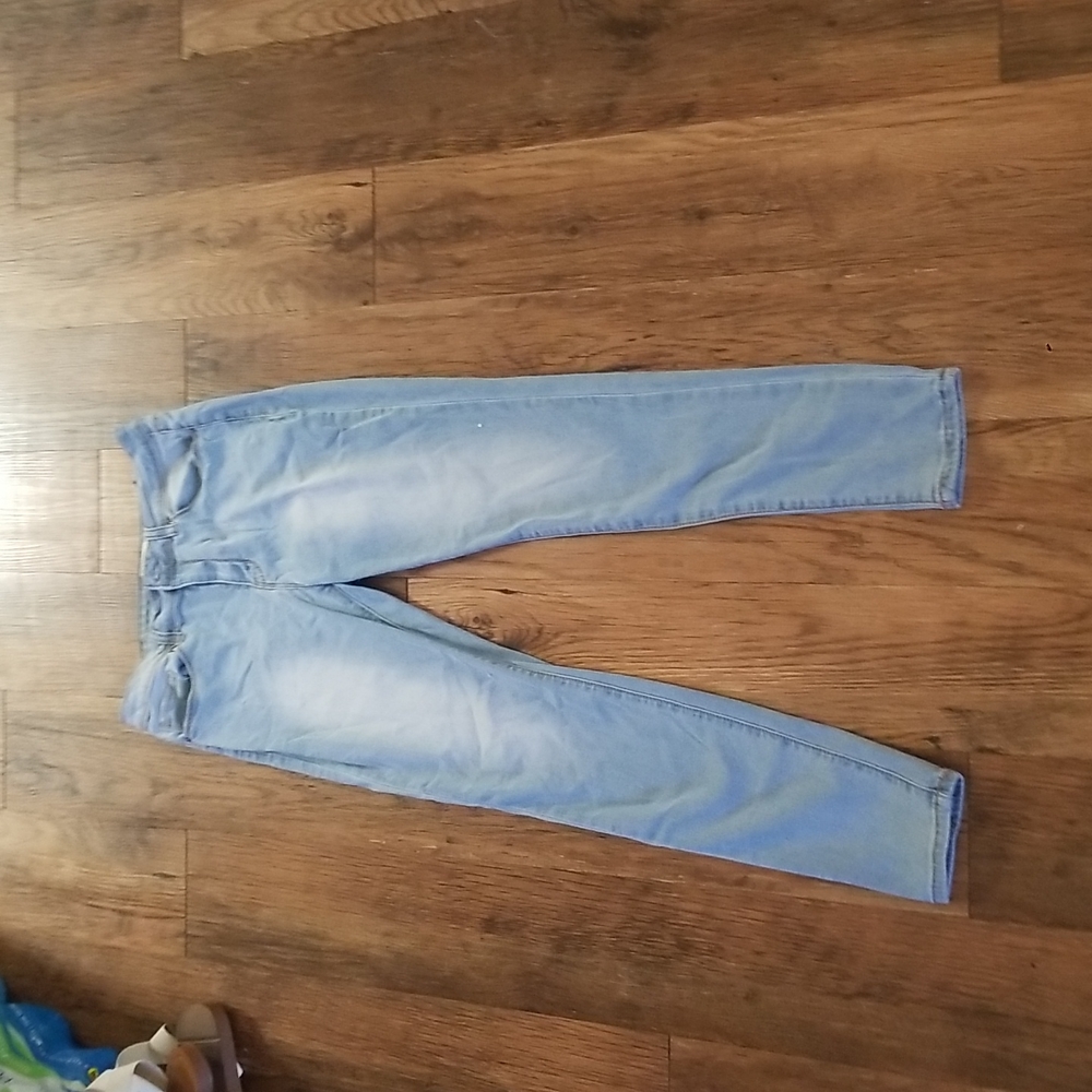 Blue distressed jeans